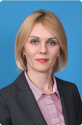 Попова Светлана Владимировна.