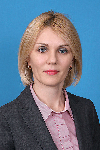 Попова Светлана Владимировна.